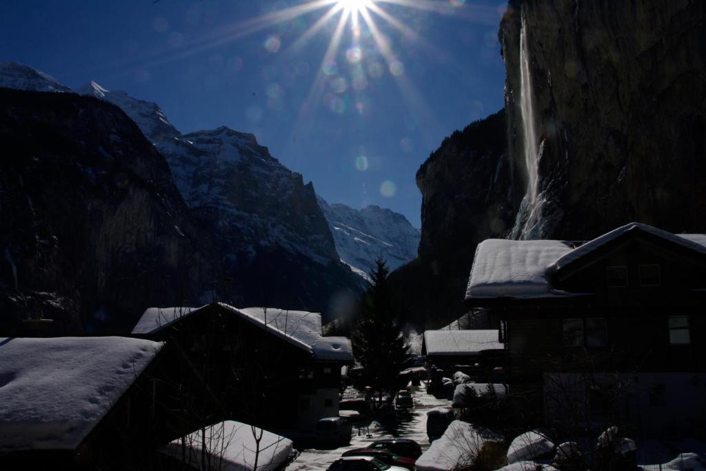 Hotel Restaurant Jungfrau لوتربرونن المظهر الخارجي الصورة